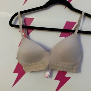 Pink VS wear everywhere lightly lined bra